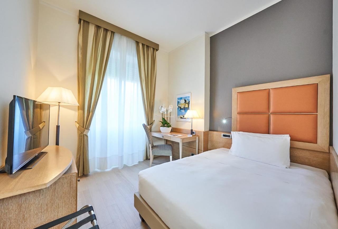 Hotel Astoria Biella Exteriör bild